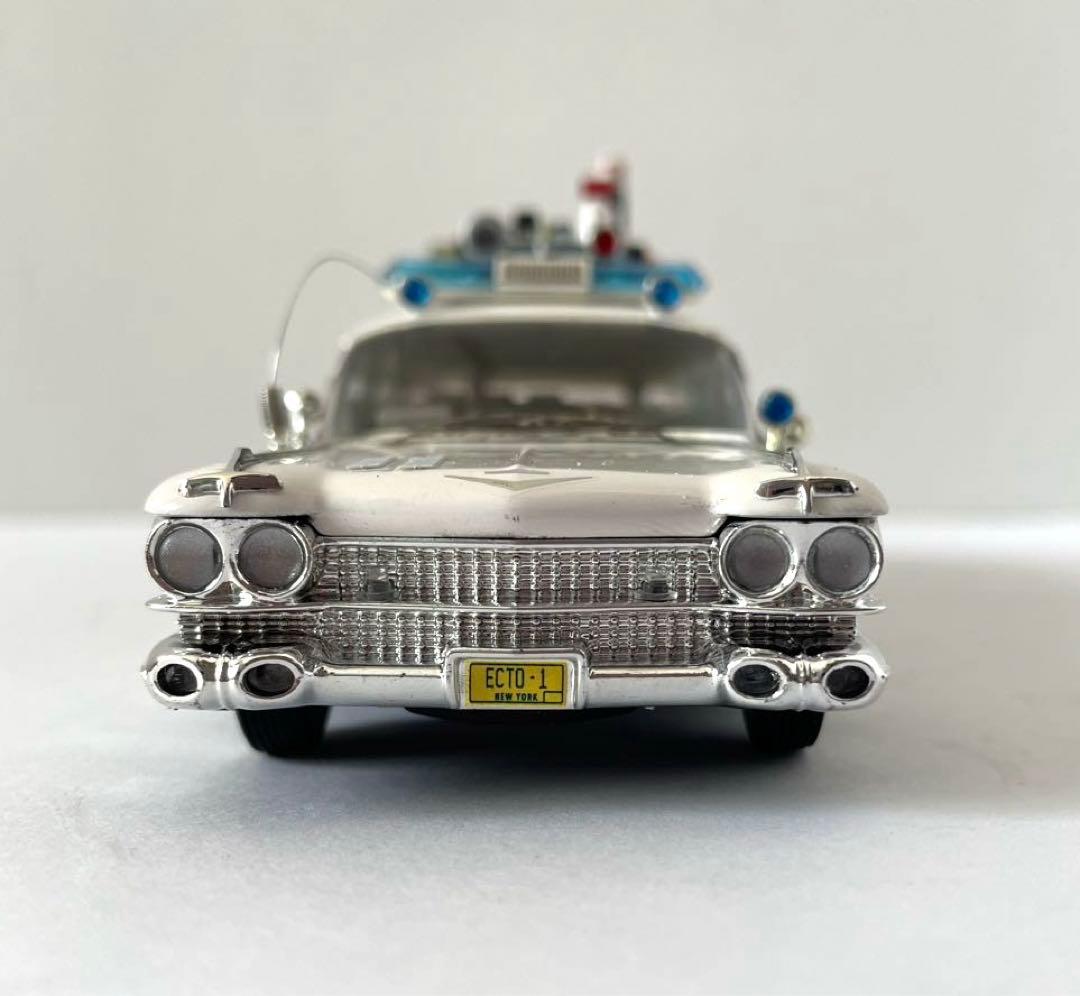 ゴーストバスターズ GHOSTBUSTERS ECTO-1
