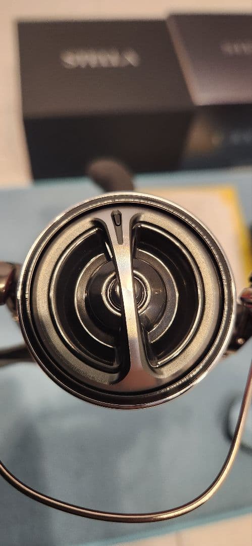 シマノ　22ステラ C3000MHG(美品)