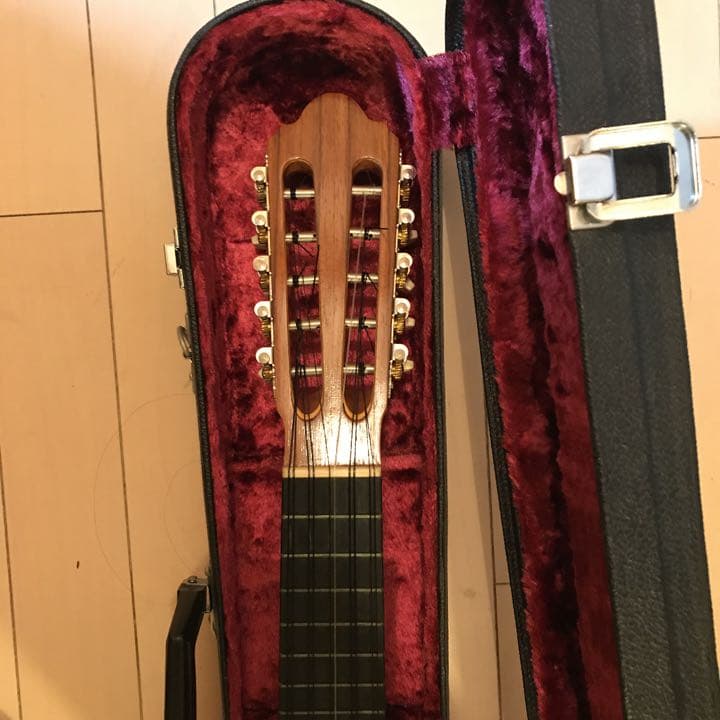 ヴィンテージ　ガンボア製(レネ・ガンボア作)アルマジロ　キルキンチョ　チャランゴ