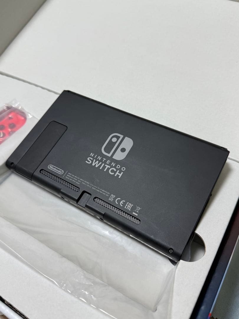 Nintendo Switch ネオンブルー ネオンレッド 外箱