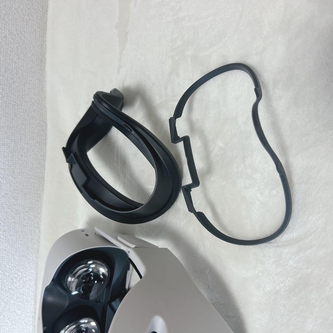  Quest 256GB VRヘッドセット　ホワイト