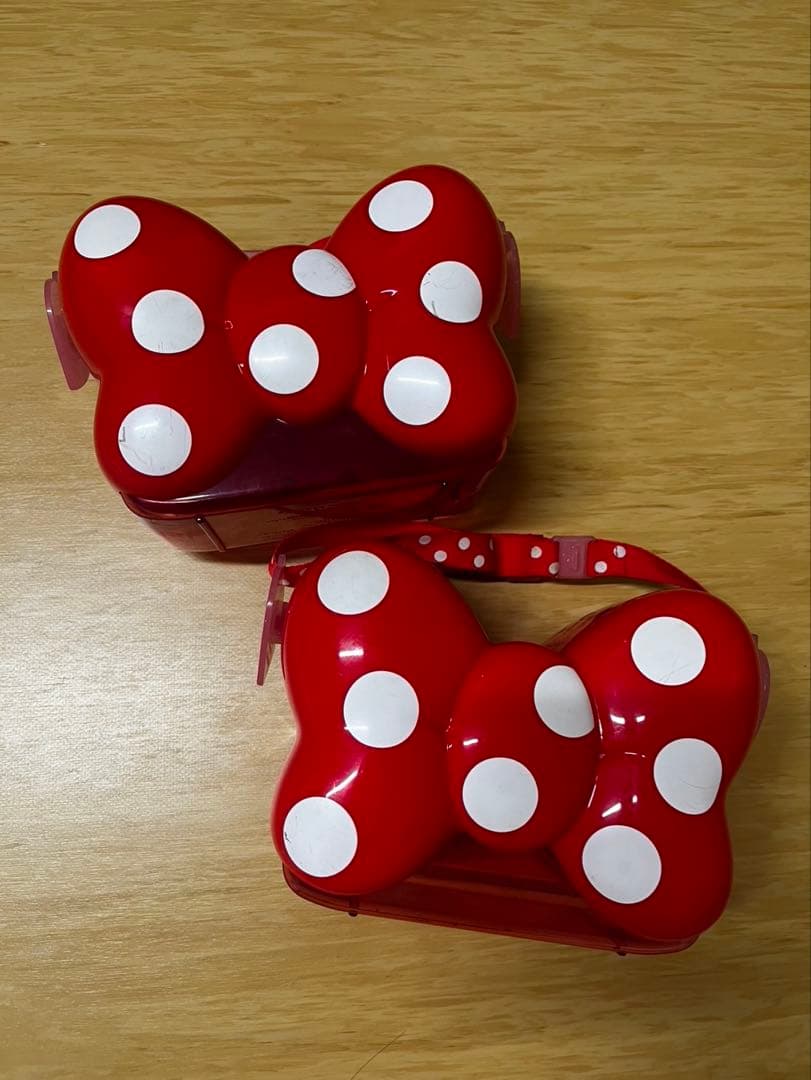 ミニーマウス カチューシャと手袋セット