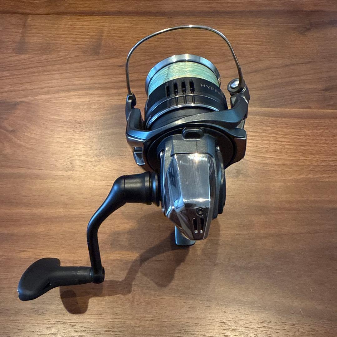 【美品】シマノ 23ハイパーフォースLB C3000MHG