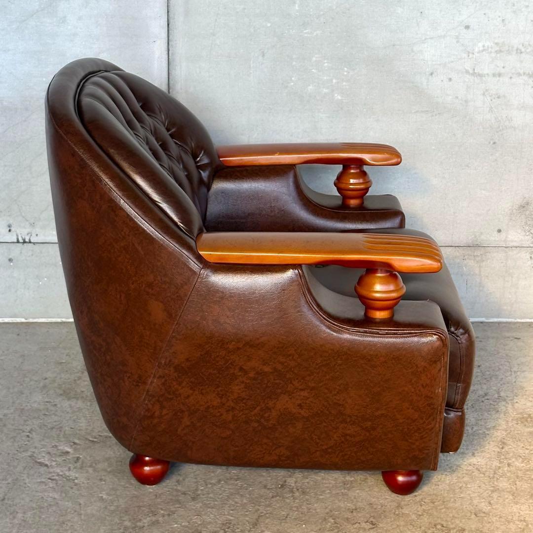 ✦70s✦チェスターフィールド調 PUレザー 1人掛けソファ　アンティーク