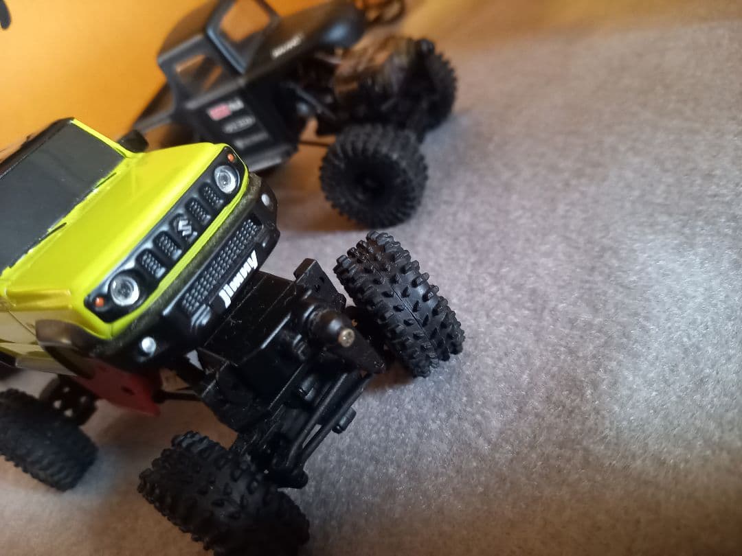 ヨコモナノクロ2台+ジムニー