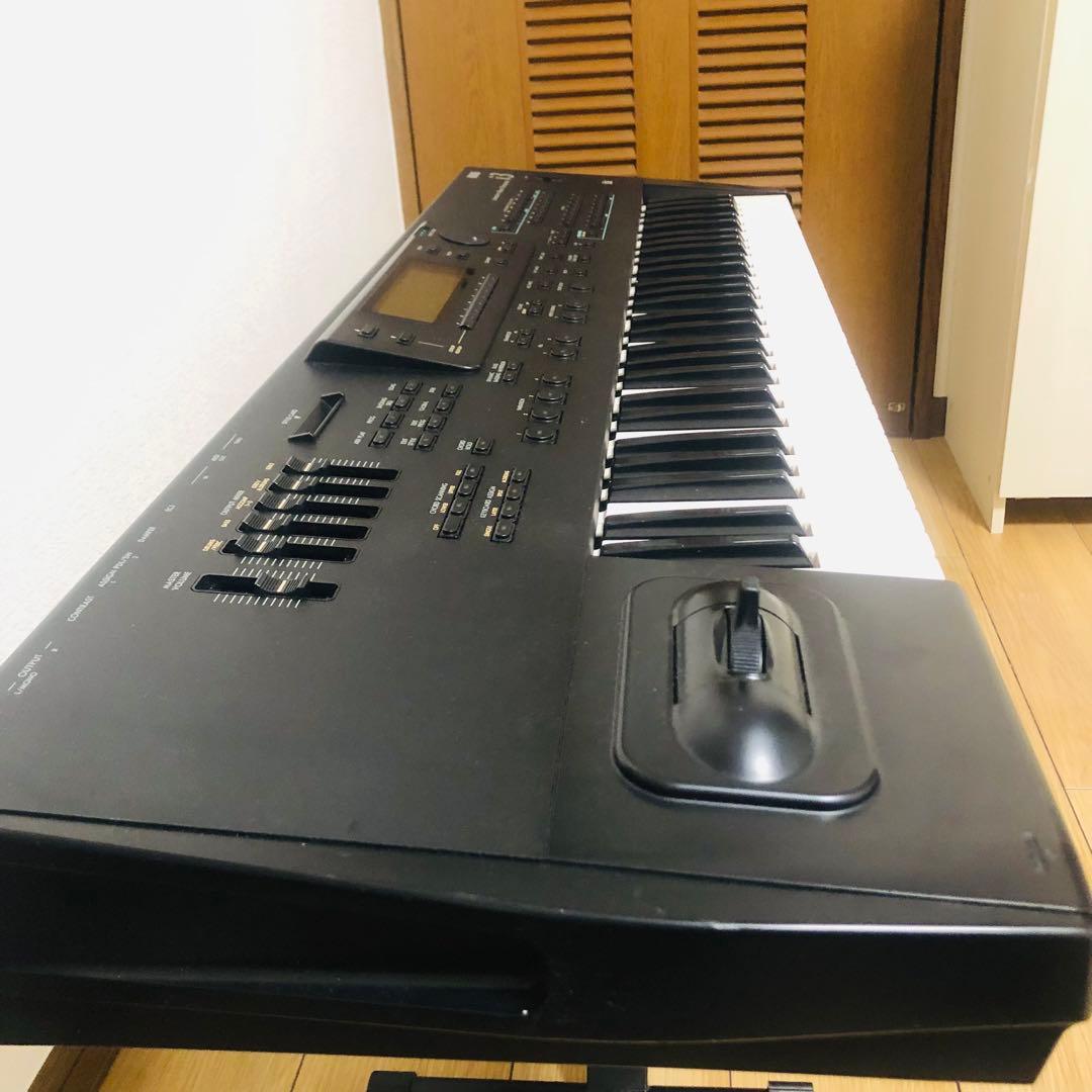 【美品】KORG i3 MUSIC WORKSTATION