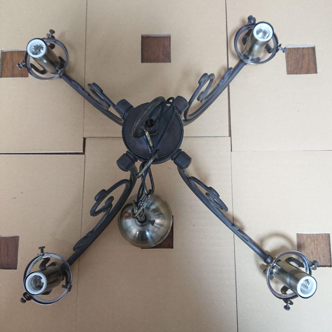 ガラスペンダントライト シャンデリア 4灯 照明器具 アンティーク サンヨウ