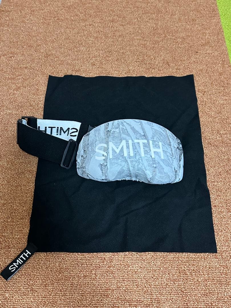 【さらに値下げ！】SMITH 4D MAGゴーグル レンズ3枚 ケース延長ベルト