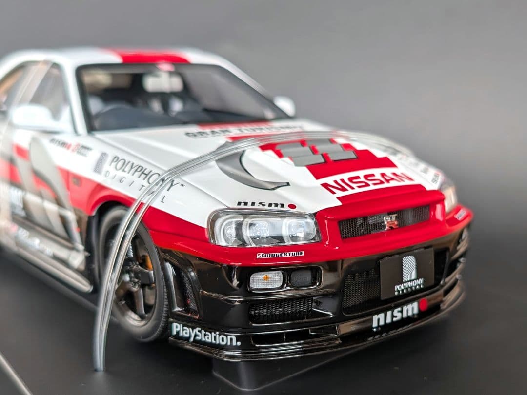 オートアート 1/18 SKYLINE GT-R R34 グランツーリスモVer