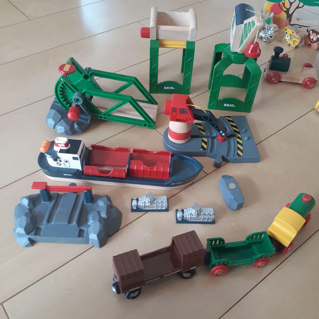 BRIO 木製鉄道セット 車両付き　イケア含む