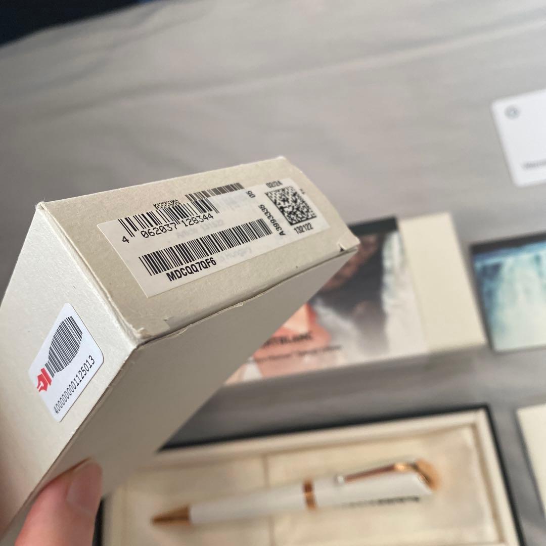 モンブラン　マリリン・モンロー　パールボールペン