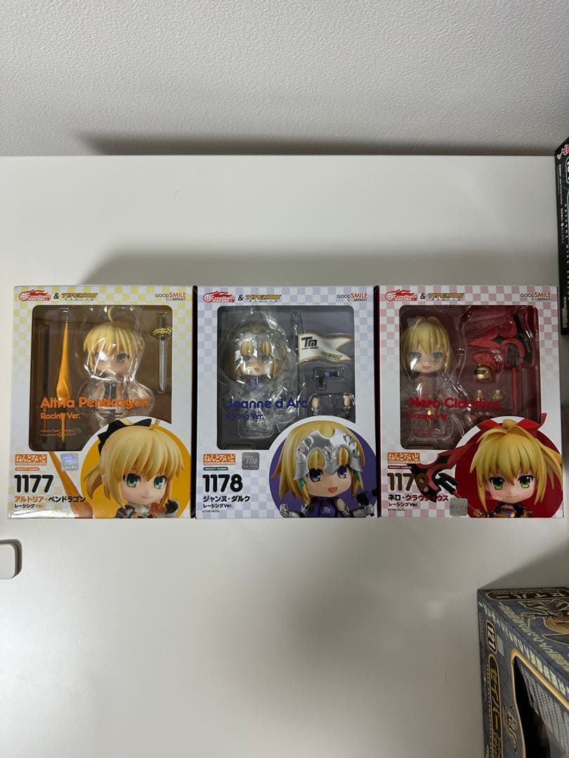 【未開封】 ねんどろいど FGO レーシングver. アルトリア/ジャンヌ/ネロ