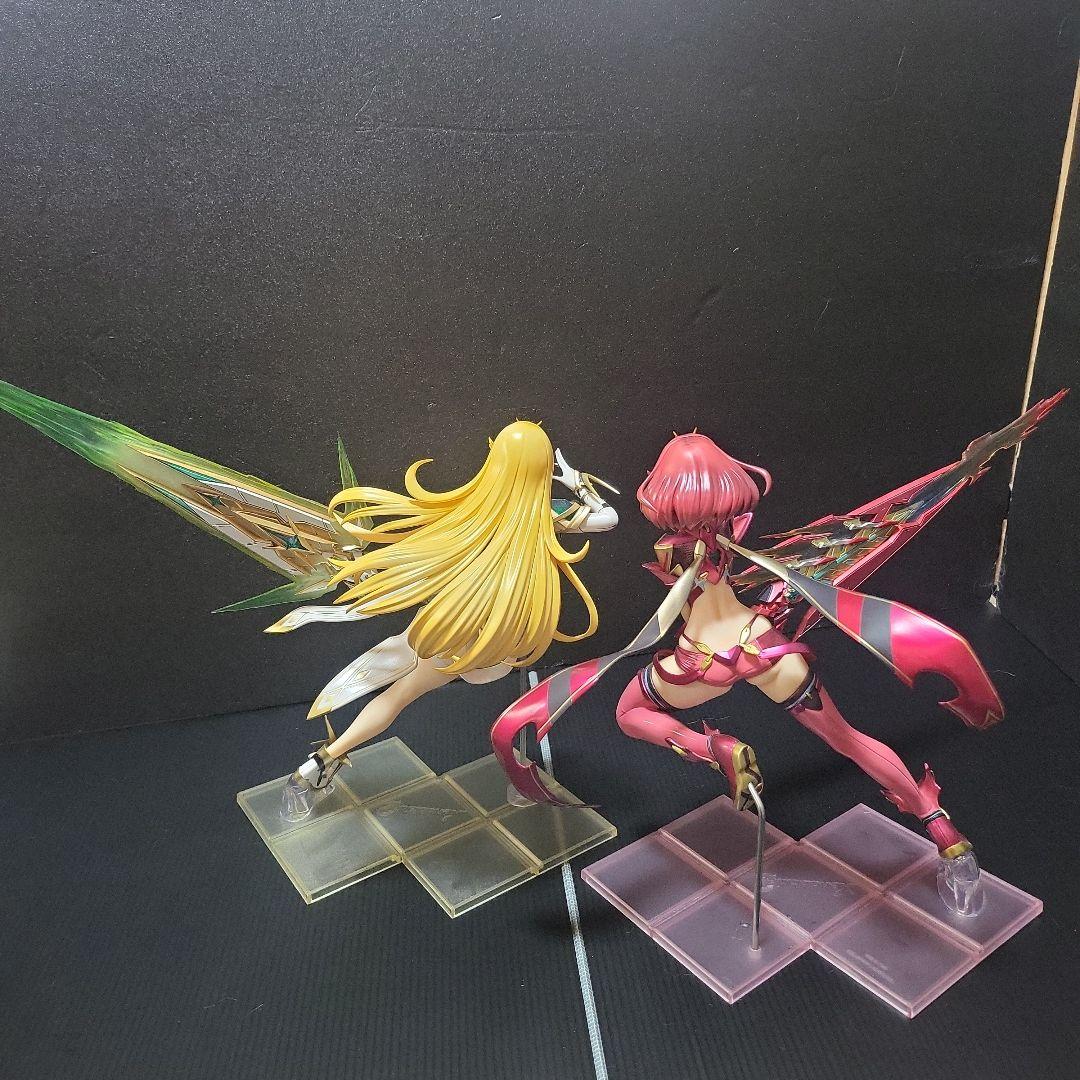 ゼノブレイド2 フィギュア ホムラ ヒカリ ニア　セット