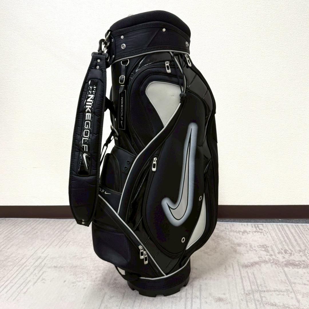 超美品 NIKE GOLF 軽量 ゴルフバッグ デカロゴ