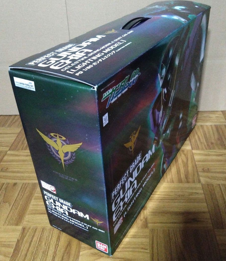 PG ガンダムエクシア [LIGHTING MODEL]