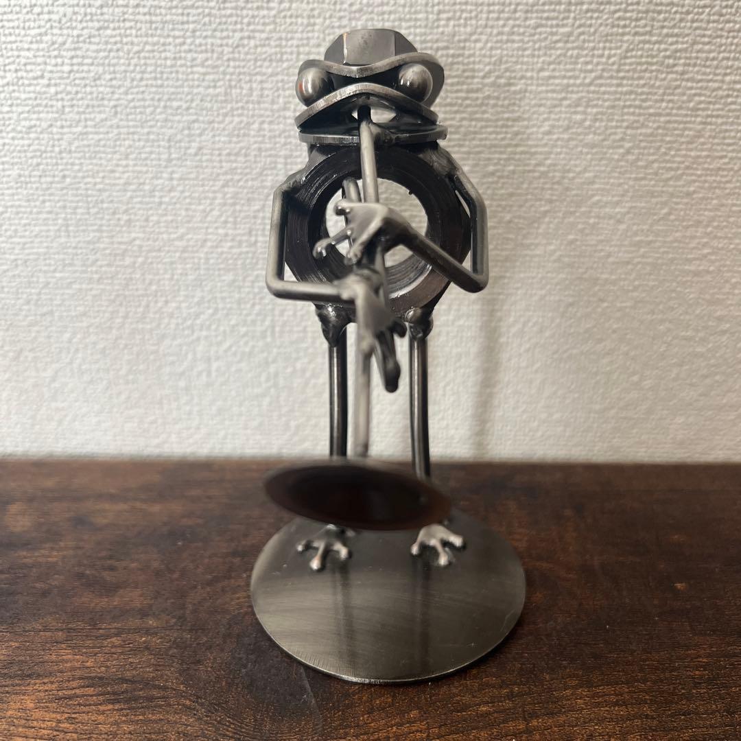 カエルの置物　ブリキ　ボルト　音楽隊　ジャンクアート　7体