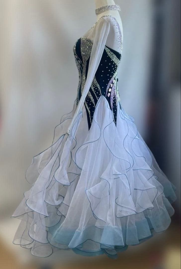 社交ダンス　スタンダードドレス　プリンセス　濃紺ベルベット　M