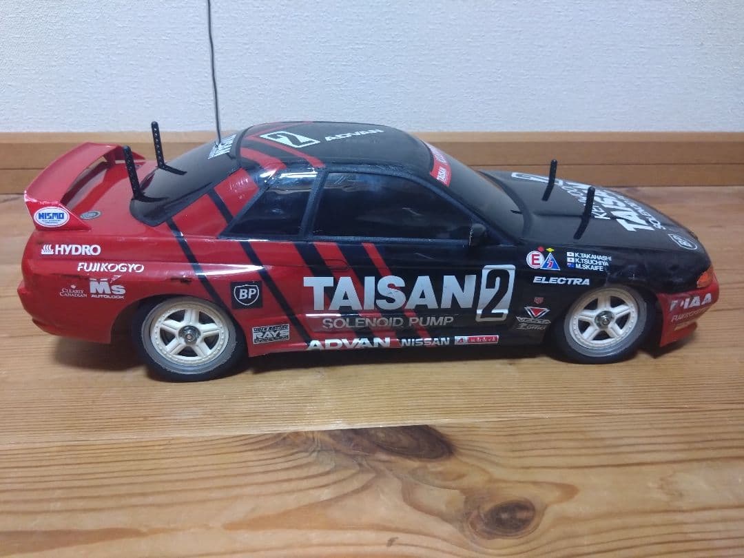 タミヤ　TA02　シャーシ　タイサン　スカイライン　GT-R　ボディ　ジャンク