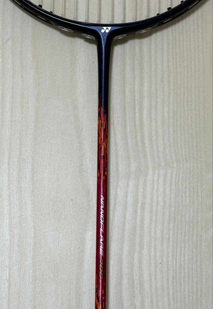 ヨネックス ラケット NANOFLARE 700