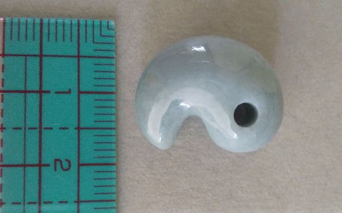 姫川産糸魚川翡翠勾玉2cm