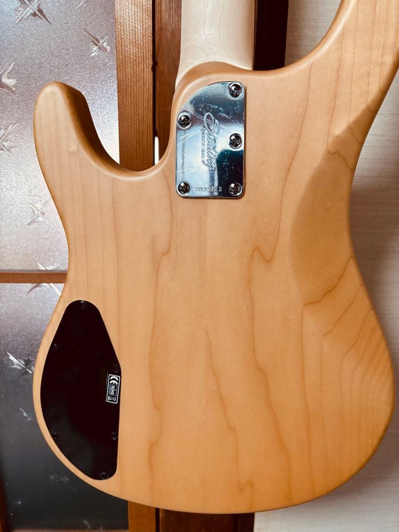 Sterling by music man joe dart 4弦エレキベース