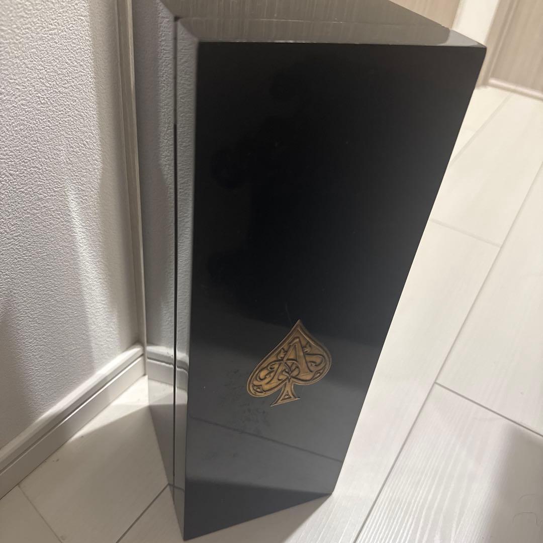 アルマンドゴールドシャンパン 箱付き 新品未開封