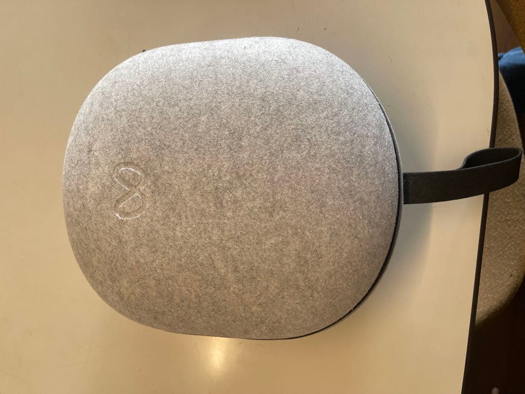 VRヘッドセット512GB 収納ケース付き