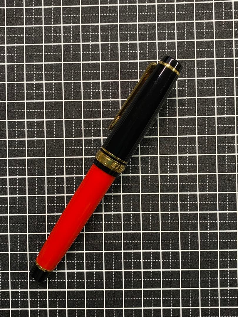 SUZUKI HAYABUSA 万年筆　字幅M