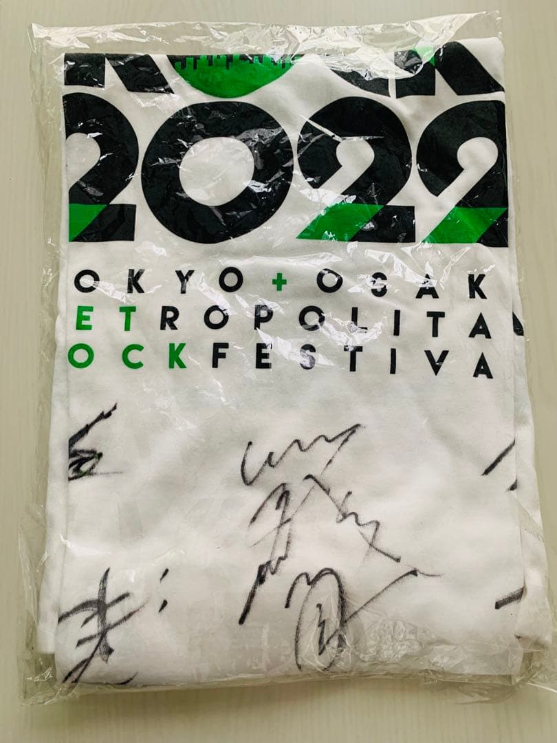 Novelbright全員サイン入り METROCK 2022 公式Tシャツ