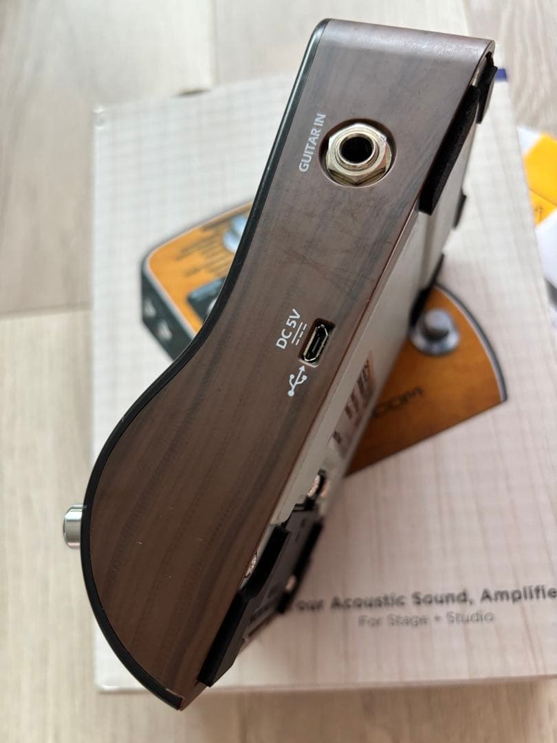 ZOOM AC-2 アコースティックエフェクター