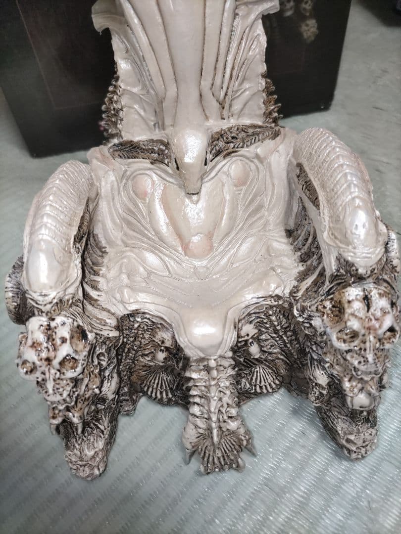 NECA ネカ　プレデター　クランリーダースローン　プレデターバッドランド