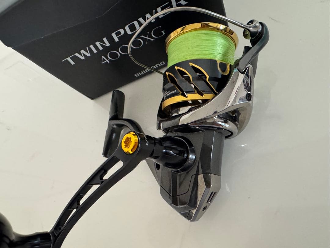 SHIMANO TWIN POWER 4000XG （ジャンク品）