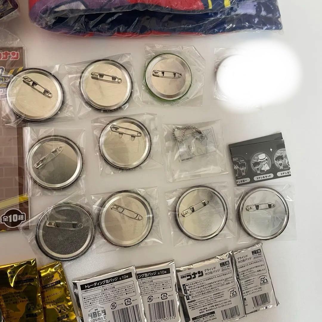 名探偵コナン 京極真　鈴木園子 トムス お昼寝 缶バッジ