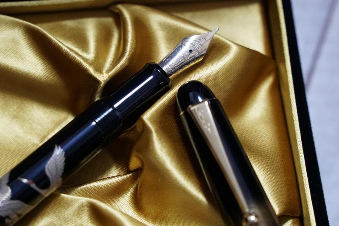 美品 PILOT 万年筆 14K 平蒔絵 双鶴 國光會 インク コンバーター付き