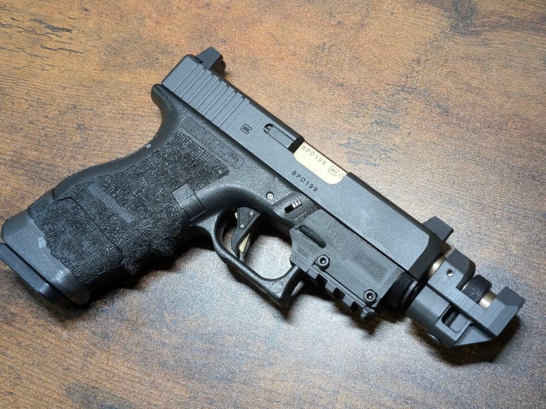 東京マルイ　グロック26 アドバンス　カスタム