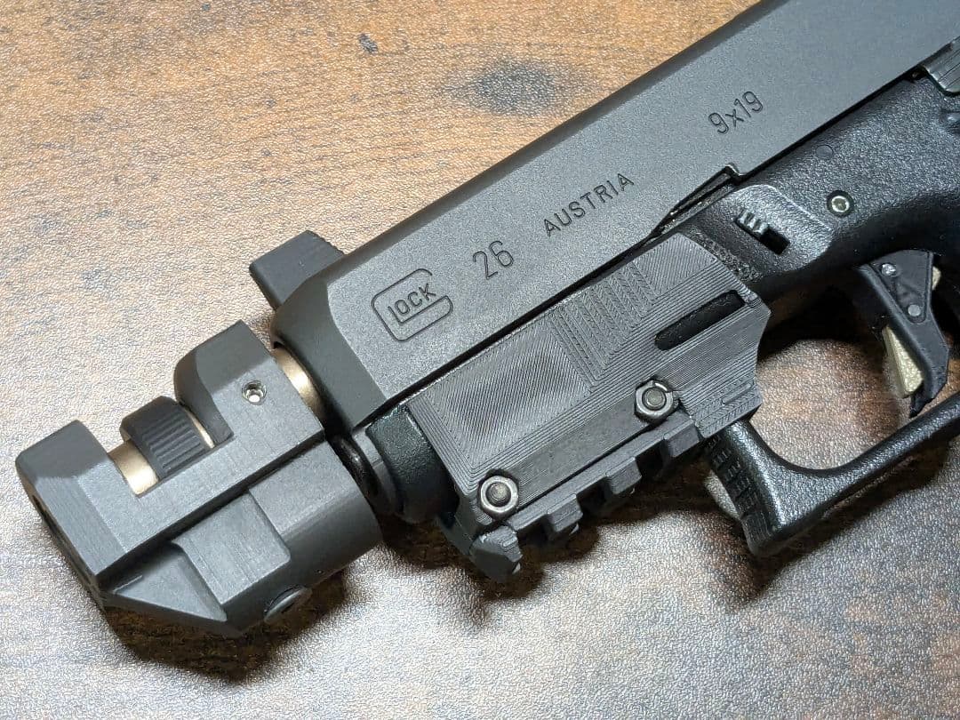 東京マルイ　グロック26 アドバンス　カスタム