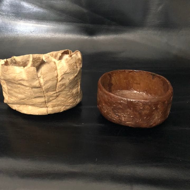 珍品◆蔵からかなり古い珍しい抹茶茶碗が出てきた。和紙に漆塗りの抹茶茶碗だと思う