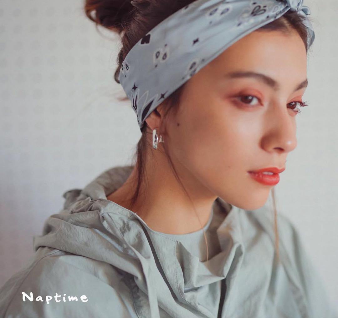 ナップタイム　naptime. Nissy 西島隆弘　プルオーバー　グリーン