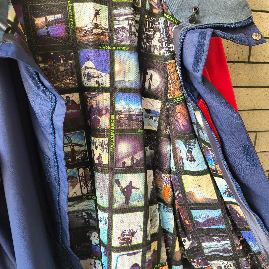 ♠【ボルコム】✨美品　スノボードジャケット　ストーンブロック　スキー　L