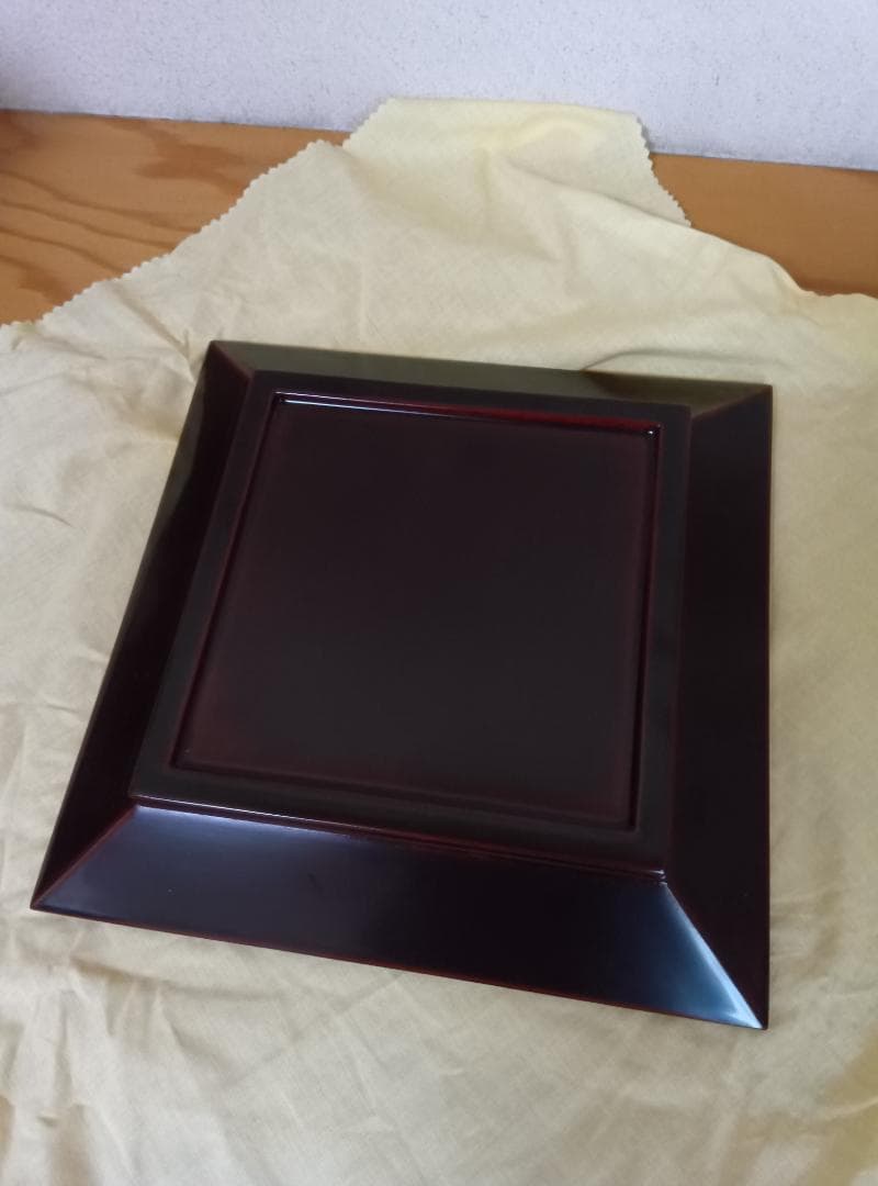 【美品・作者印】中村宗悦作の印布付き　而妙斎好の松葉蒔絵四方盆