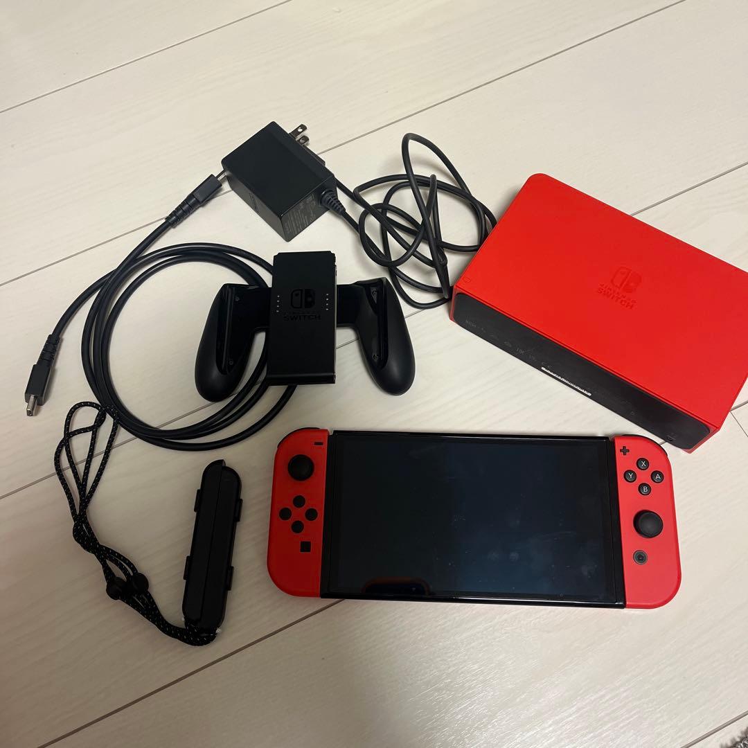 【美品】Nintendo Switch 有機ELモデル マリオレッド