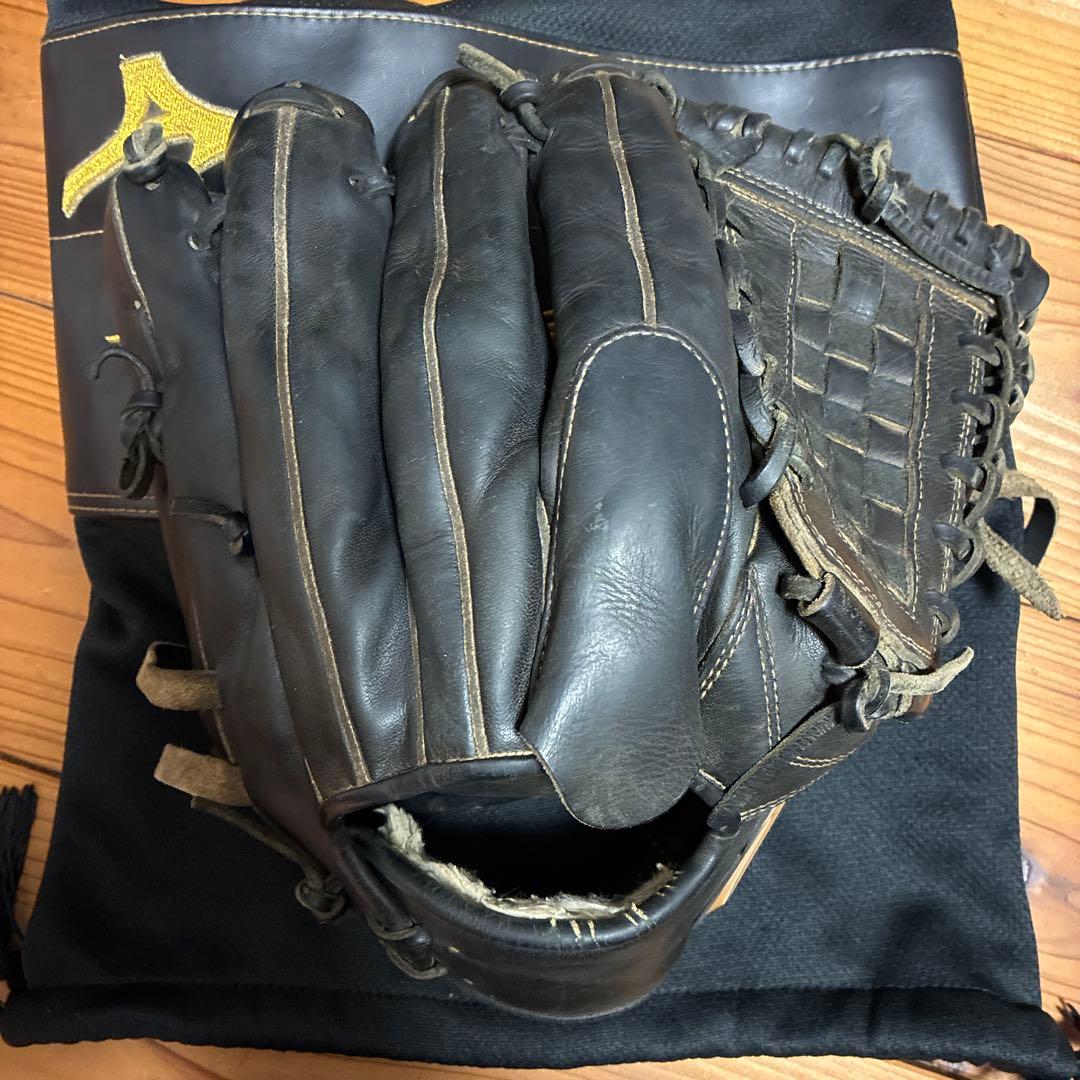 硬式用ピッチャーグローブ　アシックス