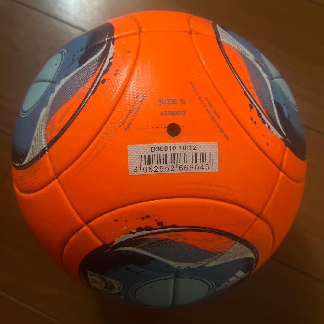 adidas Cafusa サッカーボール サイズ5