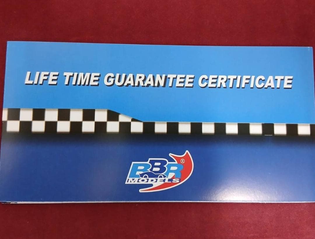 BBRミニカー 1/18 Ferrari フェラーリ 365 カリフォルニア