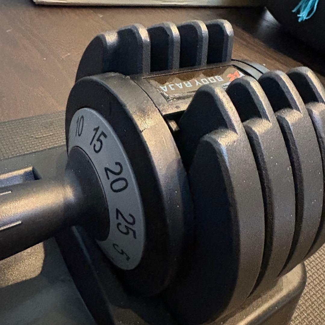 可変式ダンベル BODY RAJA 美品！