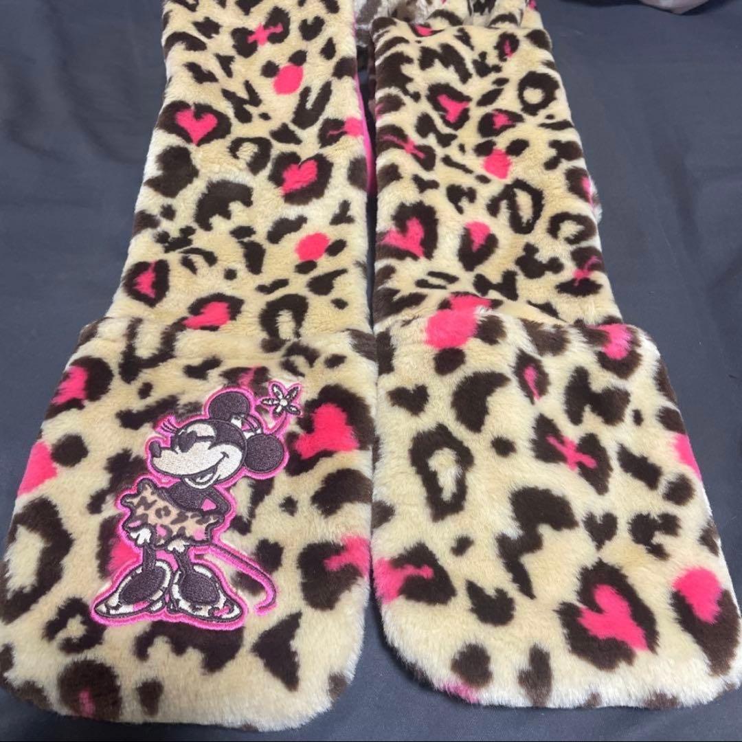 ミニーマウス風ヒョウ柄マフラーキャップ