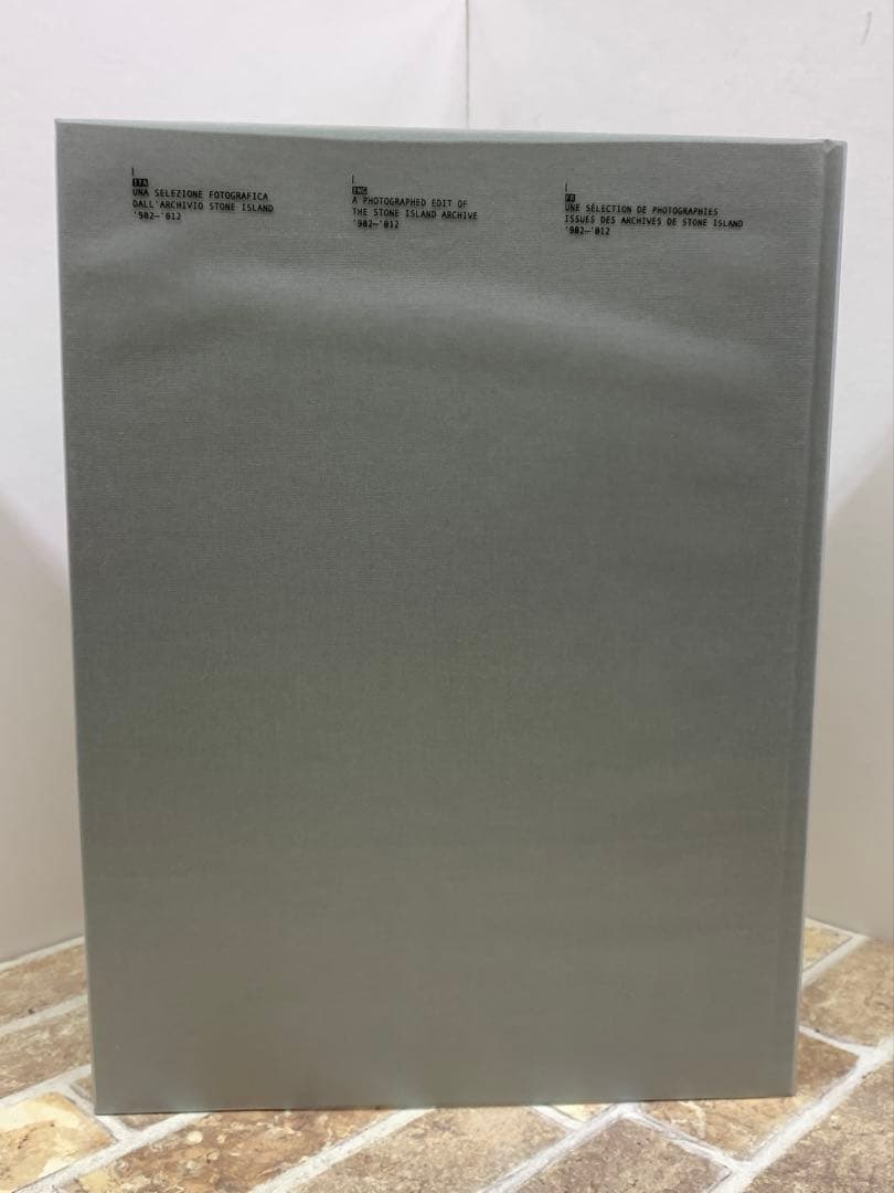 STONE  ARCHIVIO '982–'012 ハードカバー