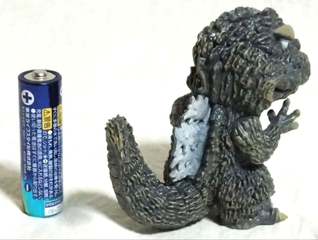 ゴジラ　デフォルメ　フィギュア　　D