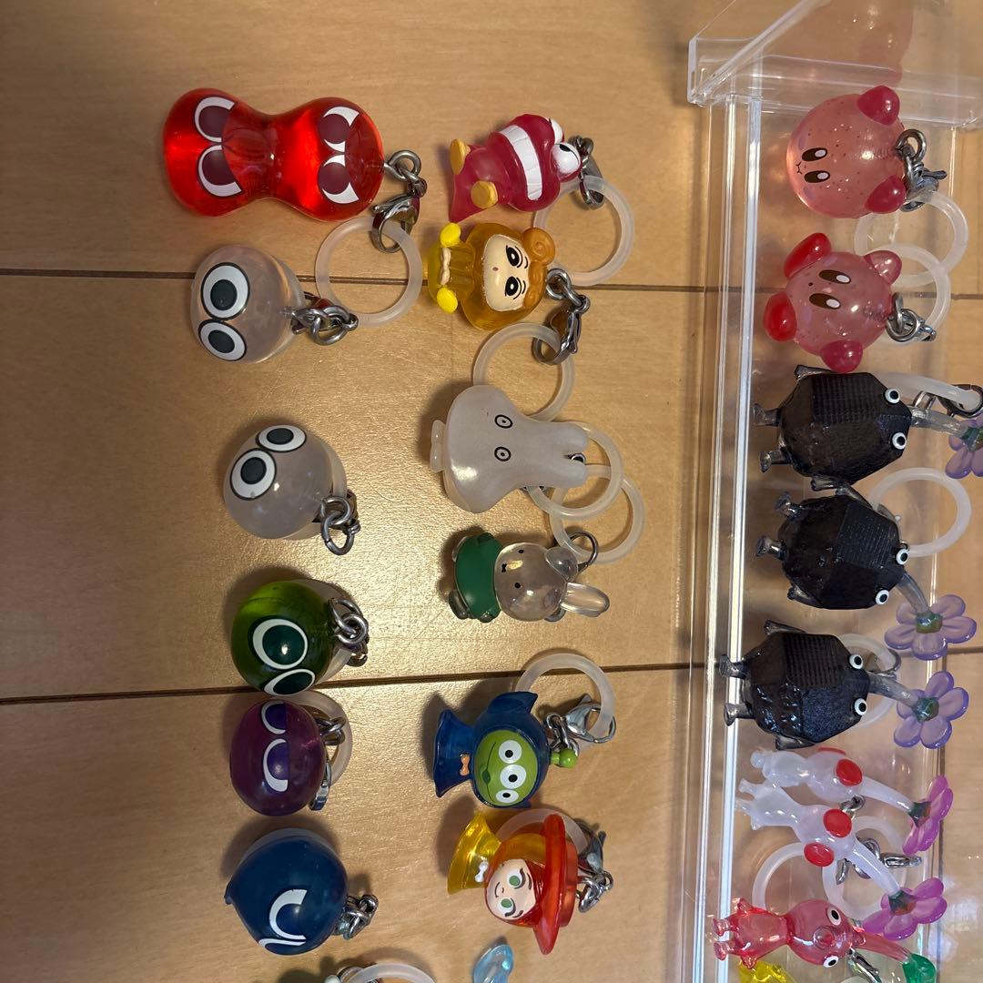 めじるしアクセサリー　カプセルトイ他　まとめ売り