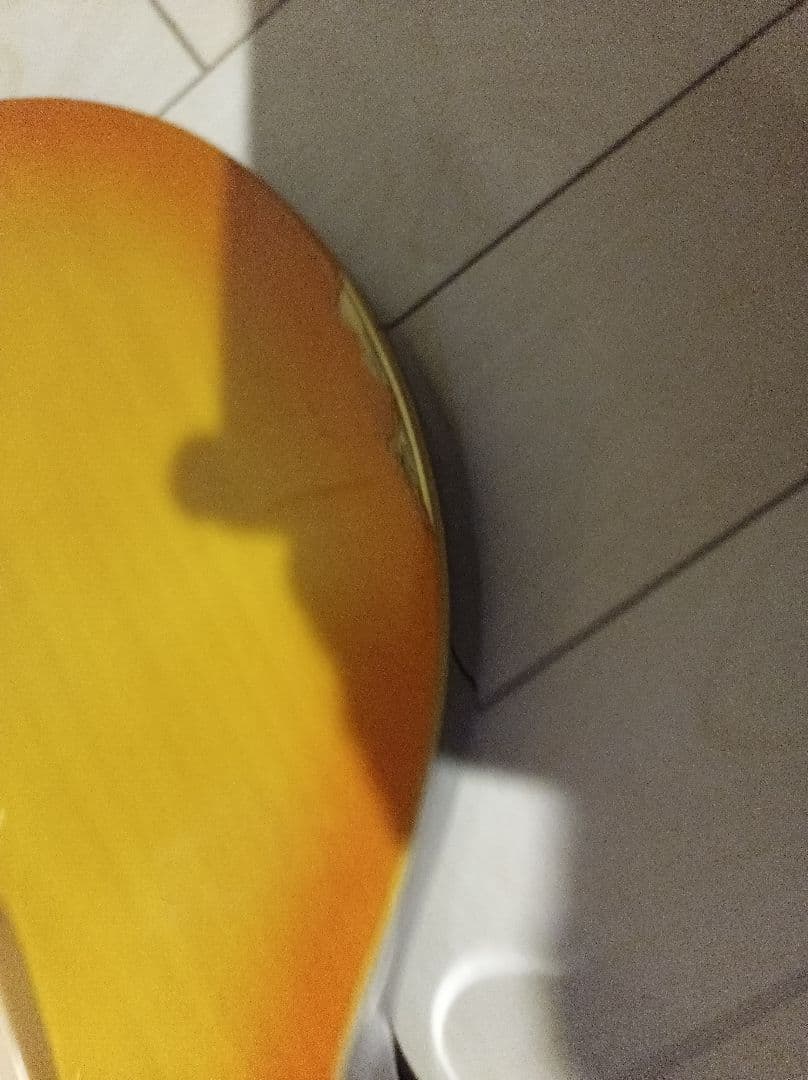 Maison レスポールタイプ　エレキギター